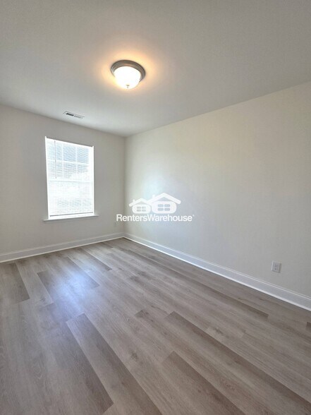 Building Photo - 4441 Lord Joseph Ct