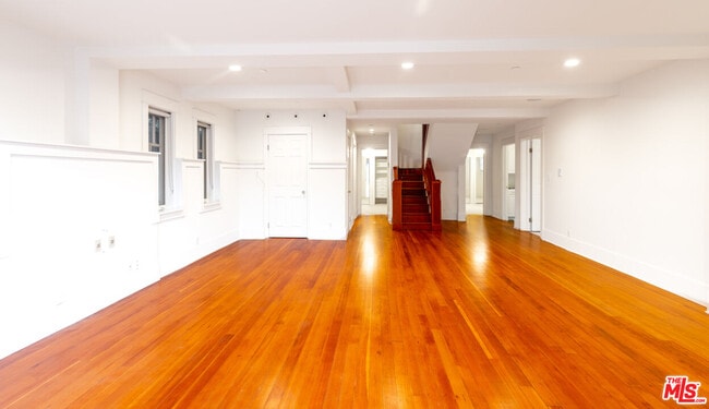 Building Photo - 2544 3rd St