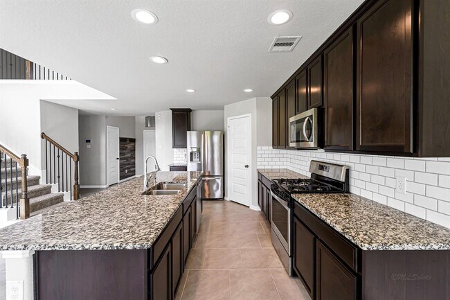 Building Photo - 3415 Sicily Island Ln