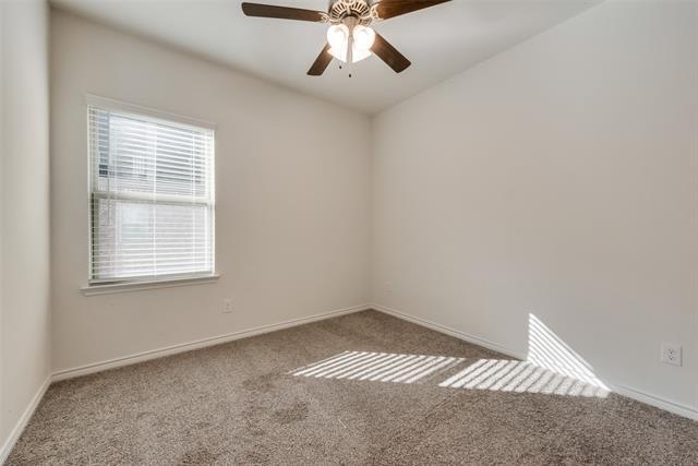 Building Photo - 2412 Eureka Wy