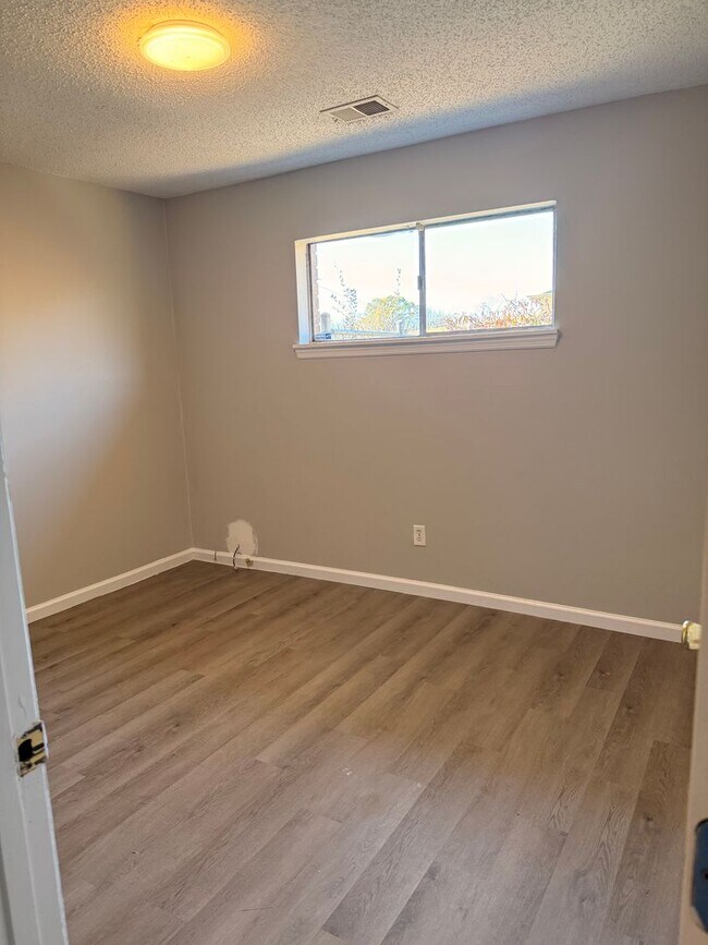 Building Photo - 6313 Talladega Ave