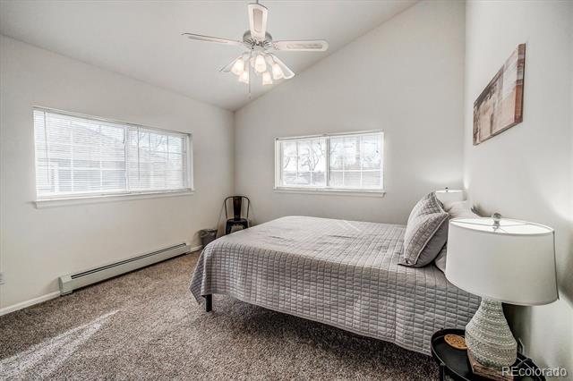 Building Photo - 104 E Chester St