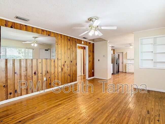 Building Photo - 9960 US-98