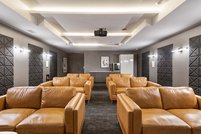 Building Photo - 29 S LaSalle St