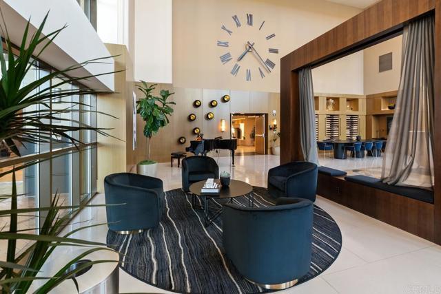 Building Photo - 700 W E St