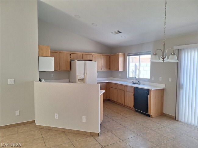 Building Photo - 4156 Abrams Ave