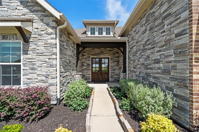 Building Photo - 10823 Painted Crescent Ct