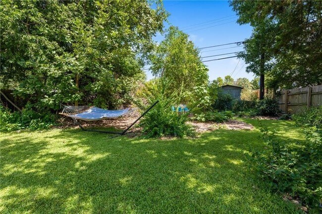 Building Photo - 4407 Lareina Dr