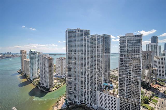 Building Photo - 200 Biscayne Boulevard Way