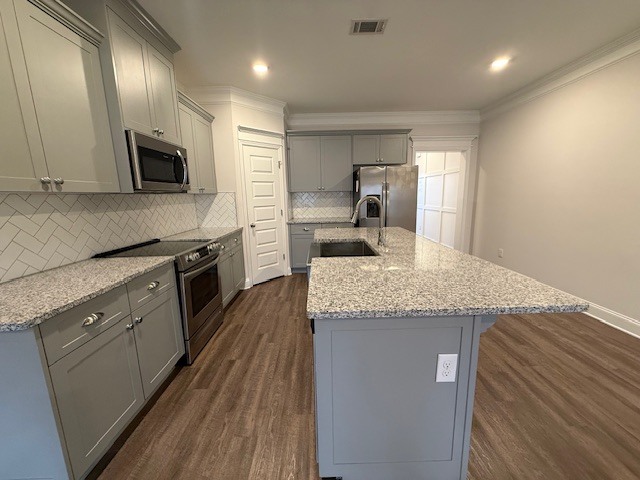 Building Photo - 142 Canton Park Ave