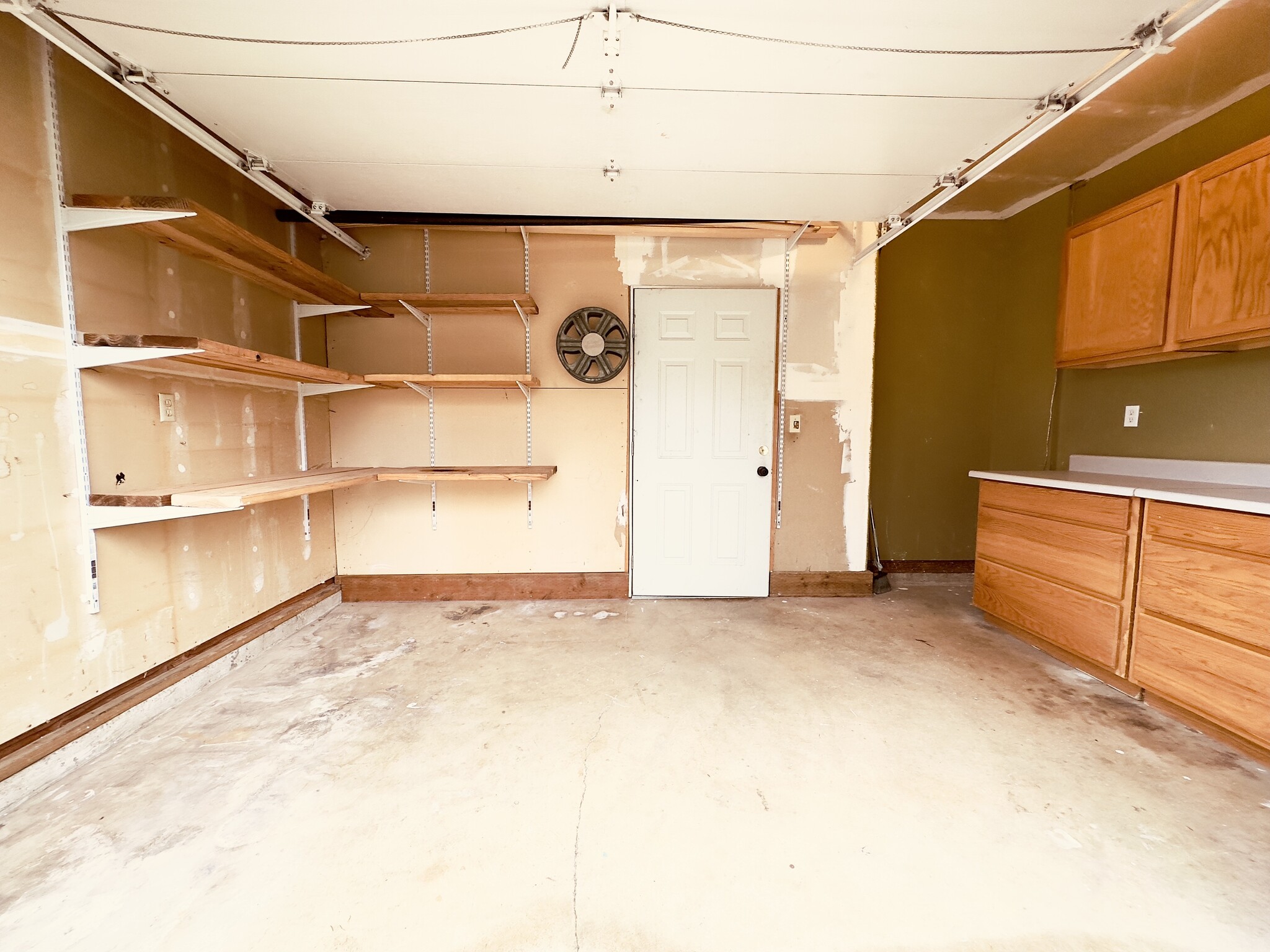 converted garage - lots of storage - 8717 NE Webster St