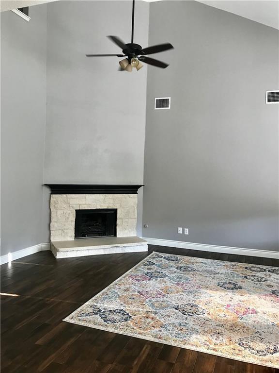 Building Photo - 420 Hanover Ct
