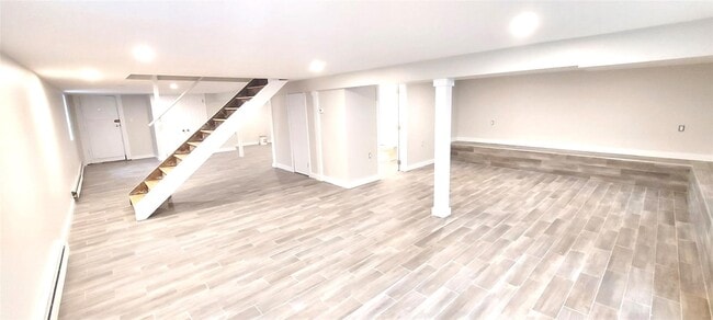 Building Photo - 48 Medway Ave