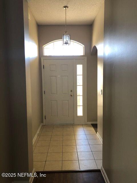 Building Photo - 1876 Creekview Dr