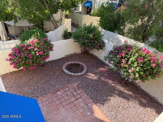 Building Photo - 5023 E Siesta Dr
