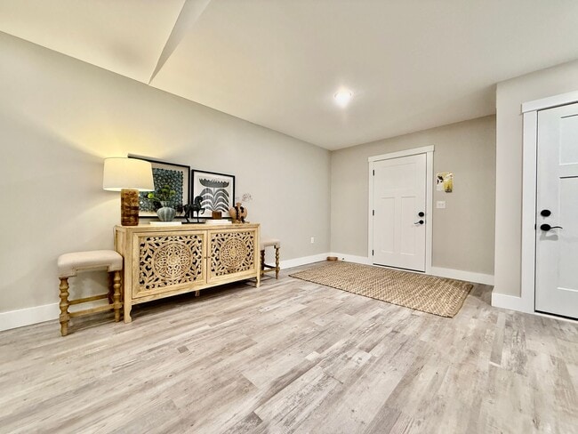 Building Photo - Bright New 5 Bedroom Ranch Retreat In West Chester