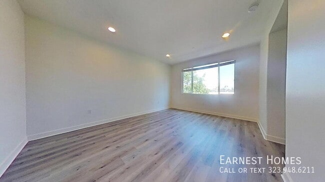 Building Photo - 14412 Killion St