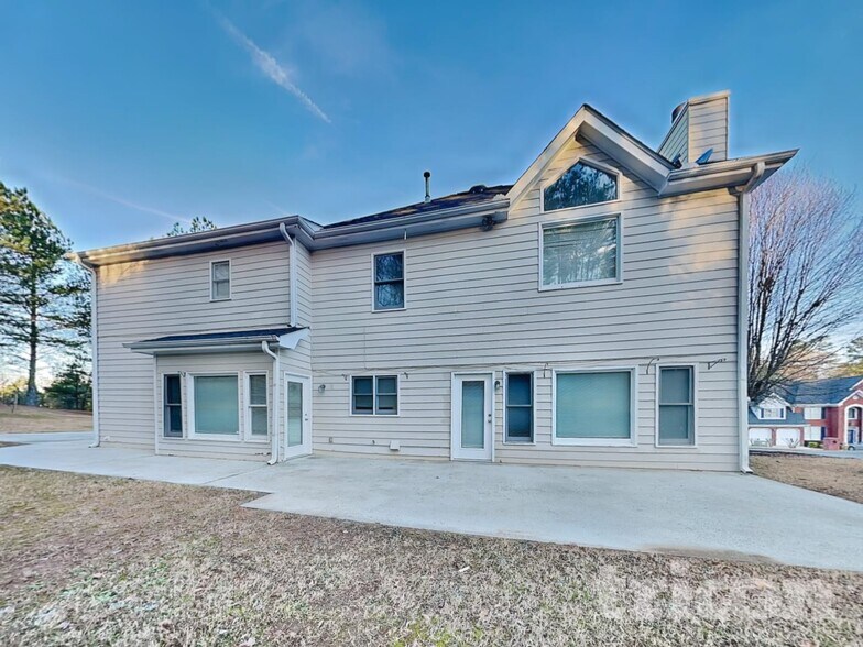 Building Photo - 4112 Trotters Way Dr