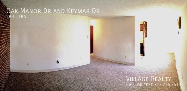 Building Photo - Top Floor! Most utilities included! Large ...