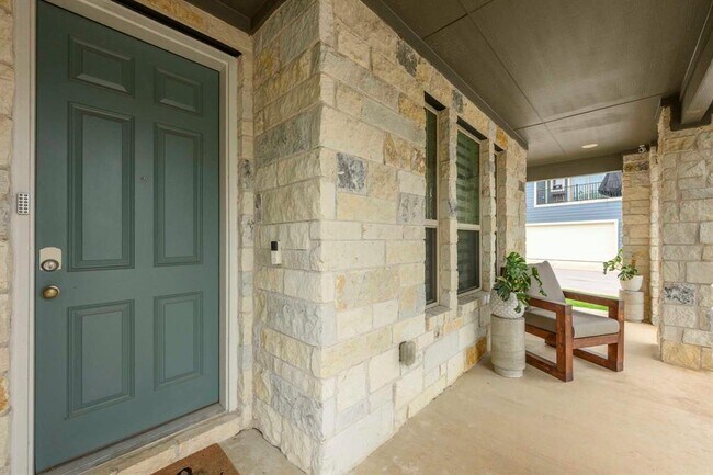 Building Photo - 8013 Mellencamp Dr