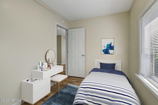 Building Photo - 4917 Dundee Rd