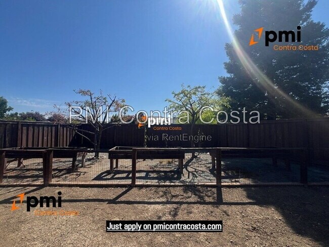 Building Photo - 680 Monte Verde Ln