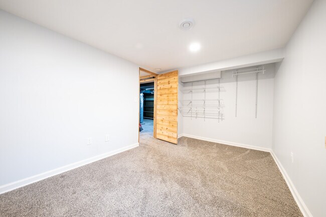 Building Photo - 7745 Vincent Ave S