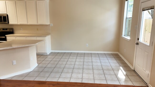 Building Photo - 39 S Camellia Grove Cir