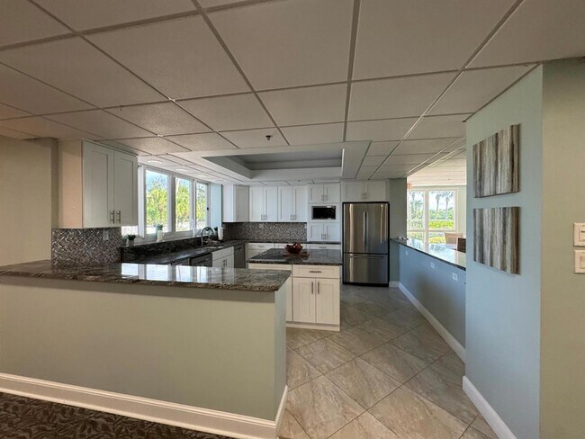 Building Photo - 2700 N Hwy A1A