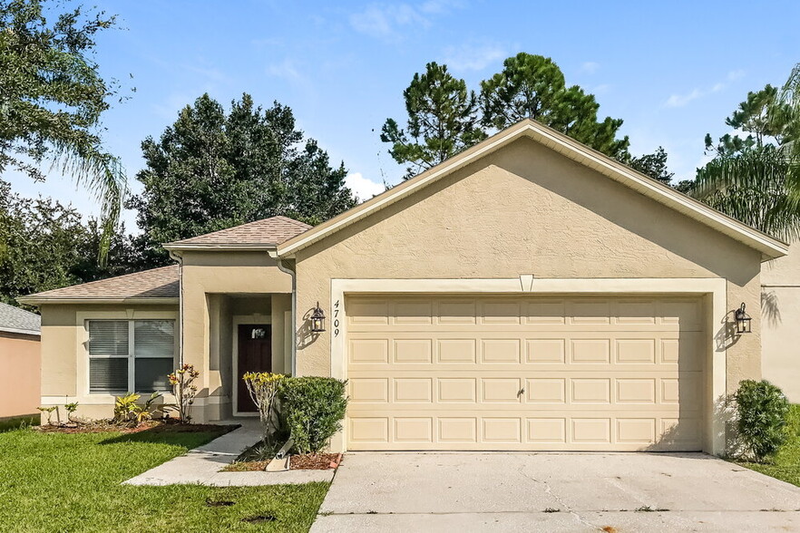 Primary Photo - 4709 Fiske Cir