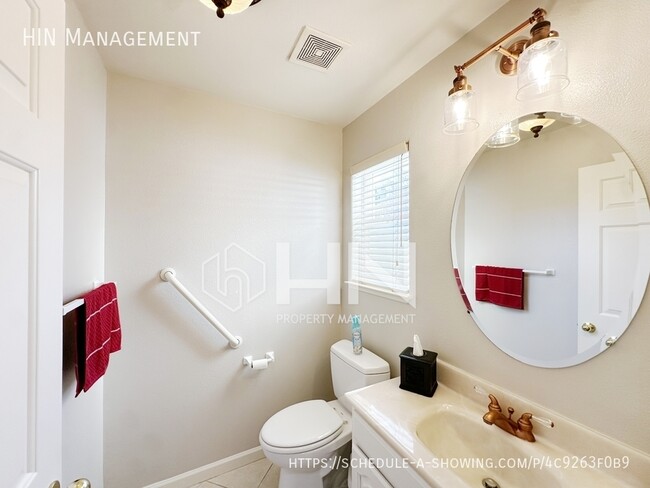 Building Photo - 3769 Florian St