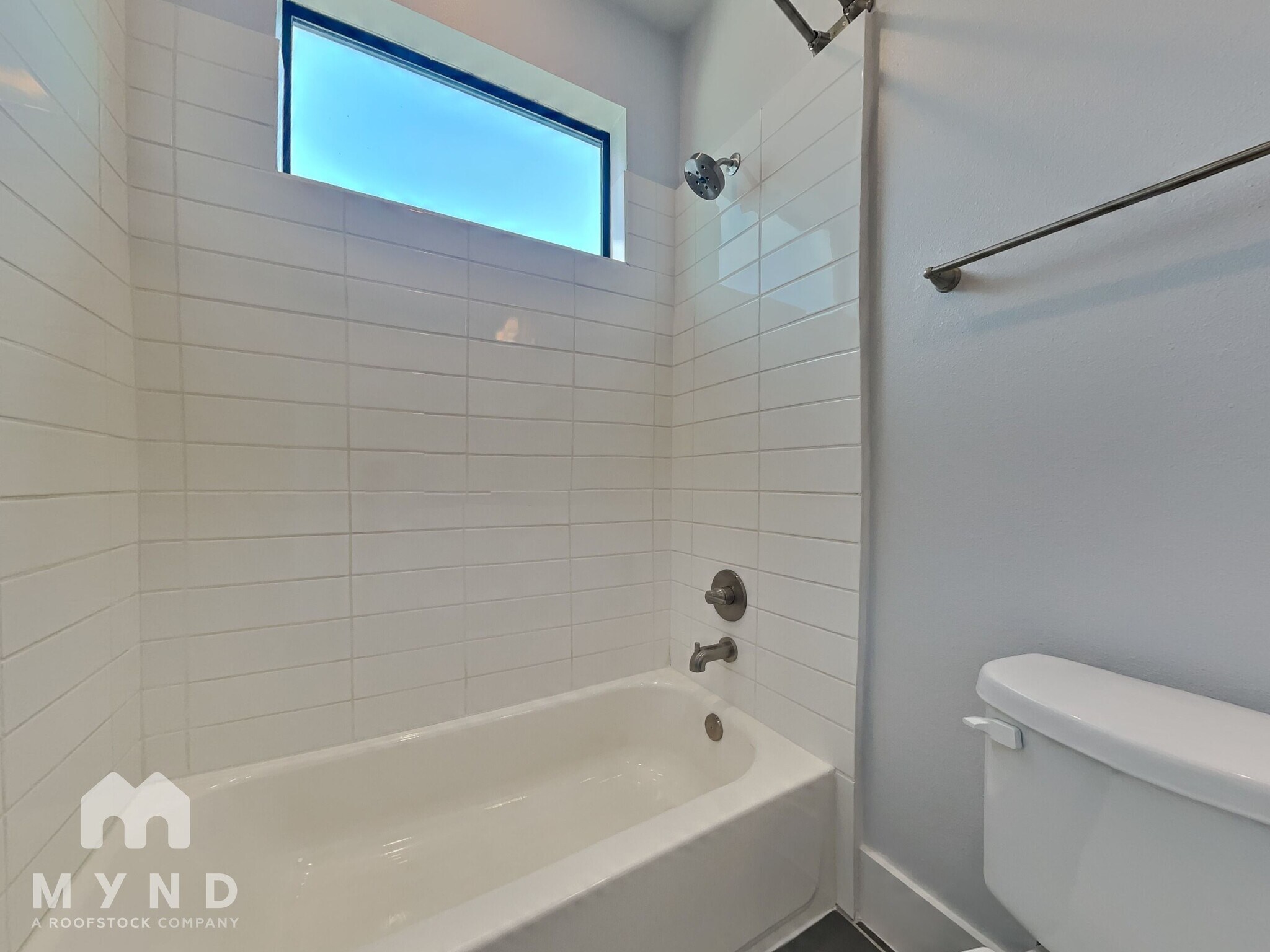 Building Photo - 2401 Crawford St