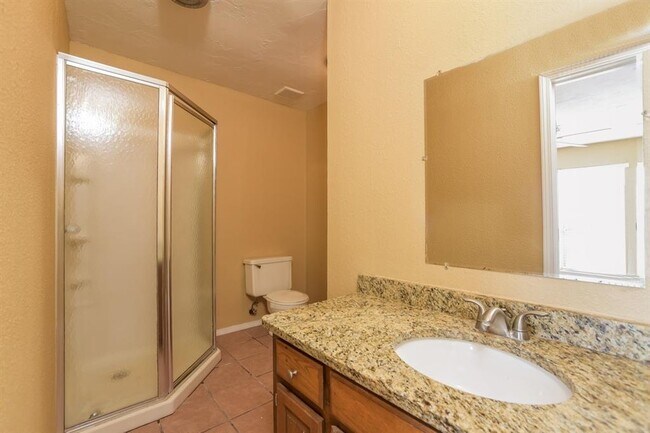 Building Photo - 609 NW 139th St