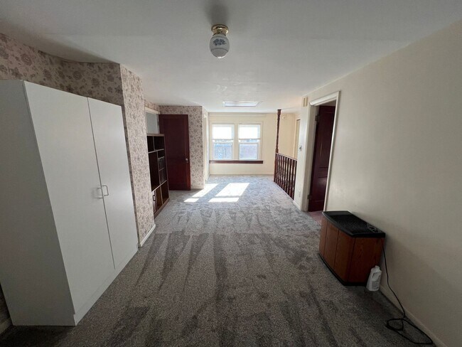 Building Photo - 3 Bedroom/2.5 Bathroom Home in Peoria for Lease