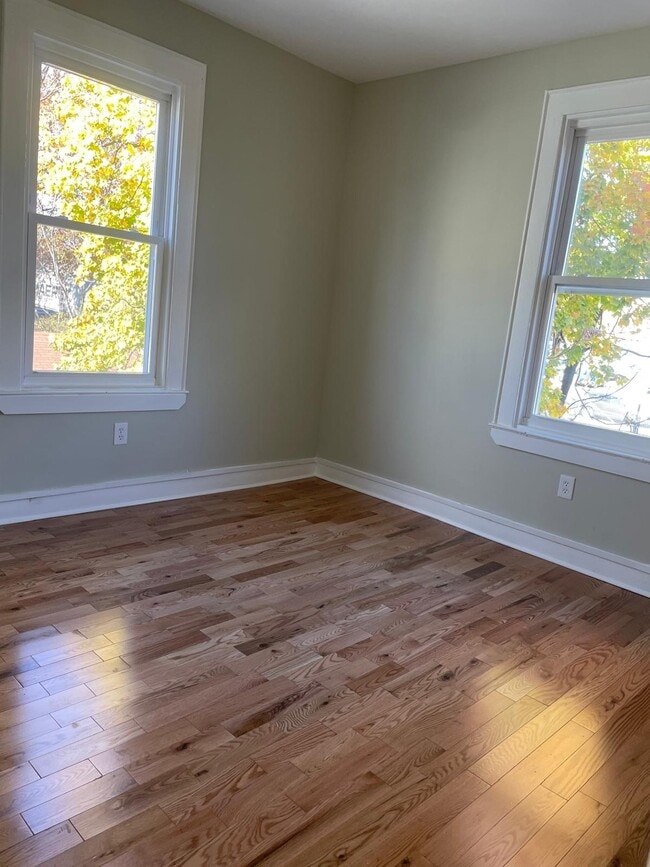 Building Photo - 293-295 Weequahic Ave