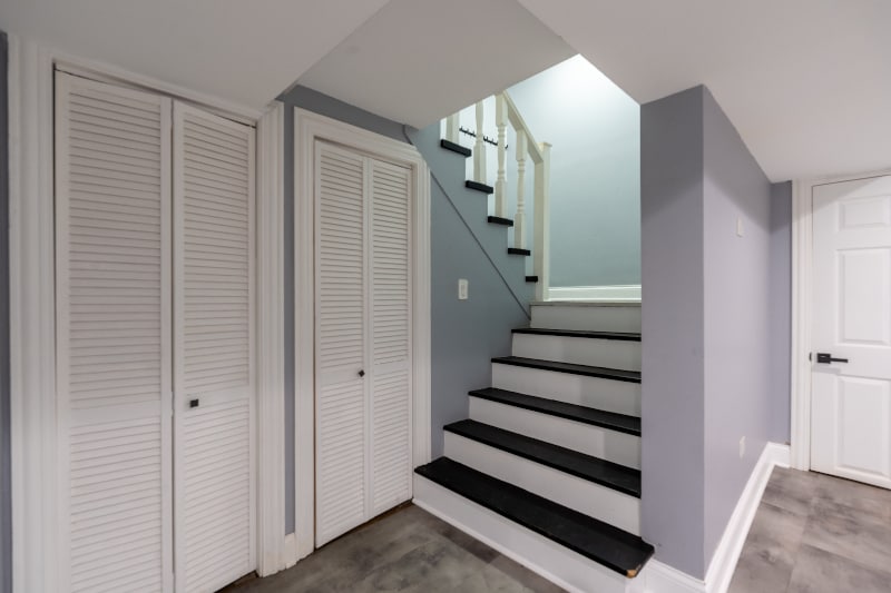 Building Photo - 4426 N Bernard St