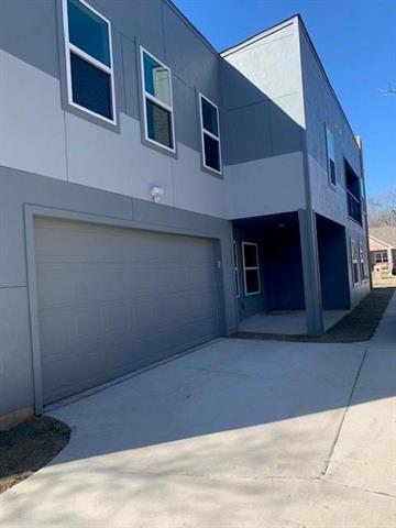 Primary Photo - 1420 E Arlington Ave