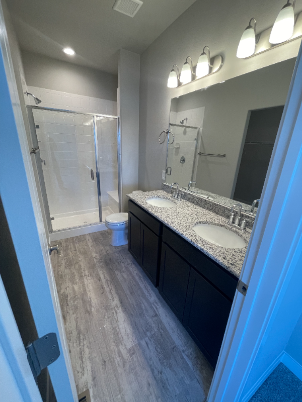 Building Photo - 6565 Carriage Meadows Dr