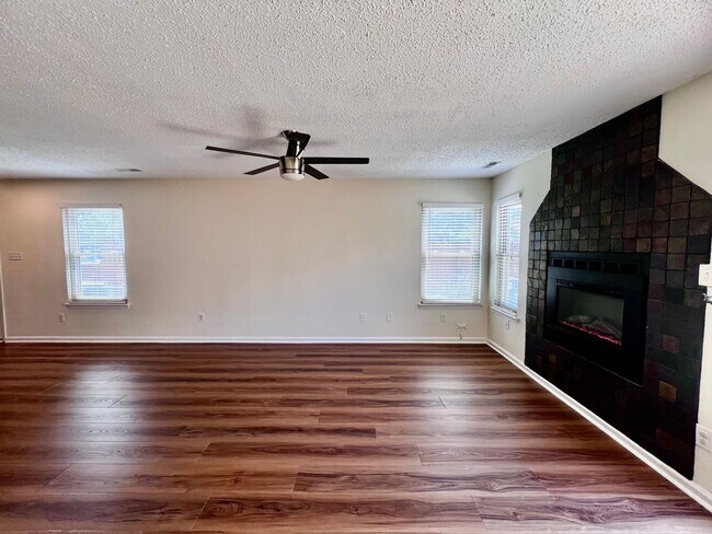 Building Photo - Ocean Lakes Living with Pools, Pickleball & a First-Floor Bedroom