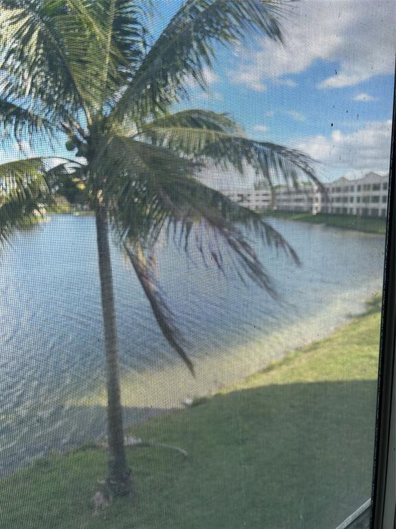 Building Photo - 7214 S Devon Dr