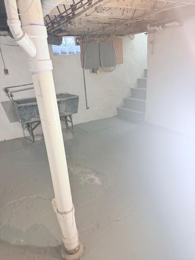 Building Photo - 2604 W 27th St