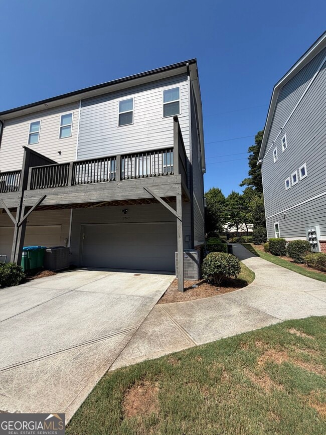 Building Photo - 3782 Oxford Cir