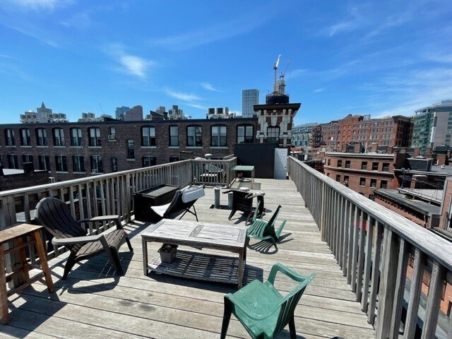 Building Photo - 2-4 Thacher St