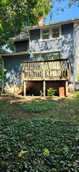 Building Photo - 258 McGowan St
