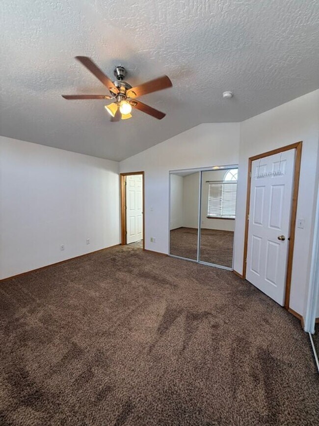 Building Photo - Spacious 4 Bed, 3 Bath Home in Cheney, WA