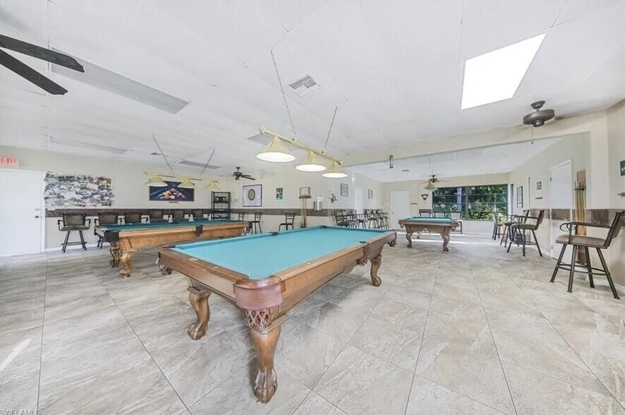 Building Photo - 3100 Seasons Way