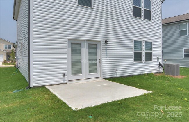 Building Photo - 1280 Maple Shade Rd SW