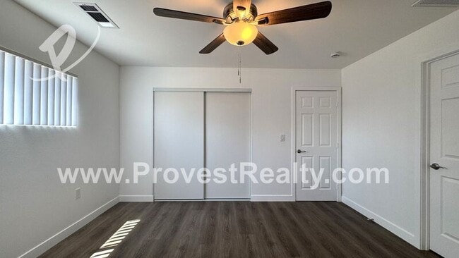Building Photo - 9811 Arroyo Ave