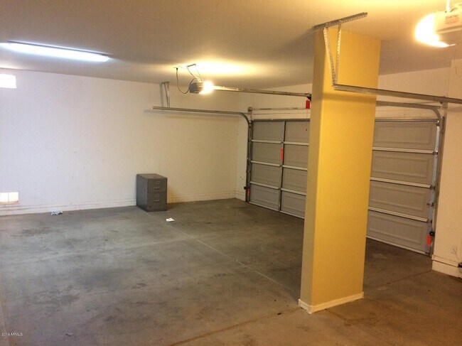 Building Photo - 13635 W Boca Raton Rd