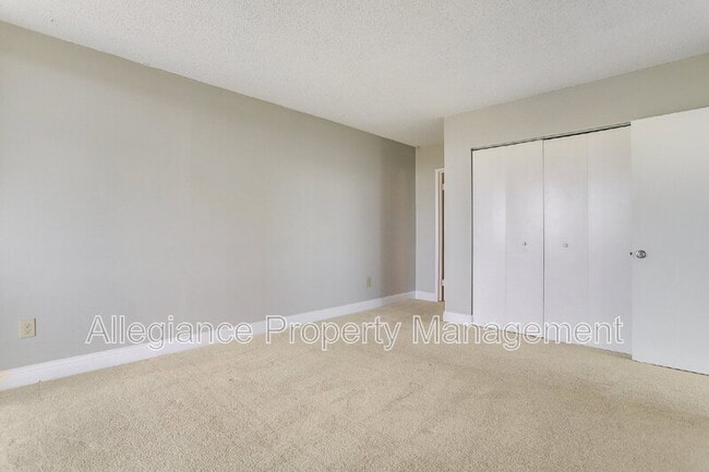 Building Photo - 6301 Stevenson Ave